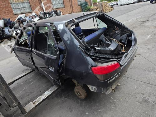 Used Parts PEUGEOT 306 Hatchback (7A, 7C, N3, N5) 4660029