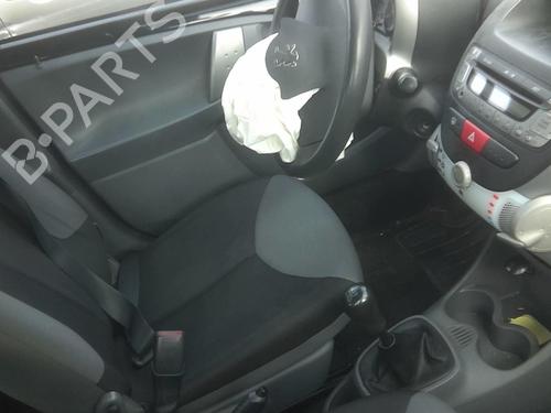 Rear bumper PEUGEOT 107 (PM_, PN_) 1.0 | BP20364005C8 