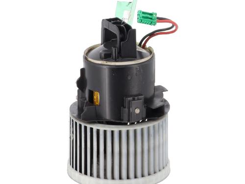 Heater blower motor PEUGEOT 308 SW II (LC_, LJ_, LR_, LX_, L4_) 1.6 BlueHDi 120 | BP28048309M62 