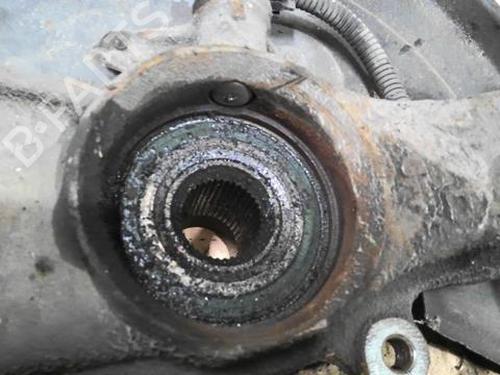 Right front steering knuckle VW PASSAT B5.5 Variant (3B6) 1.9 TDI | BP29919718M26 