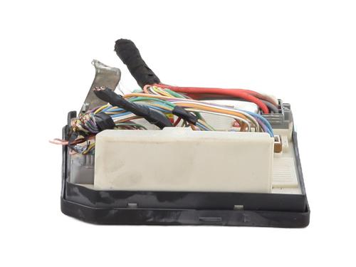 fuse-box-renault-scenic-ii-jm01_-2003-2004-2005-2006-2007-2008-2009-2010-31818376 main image