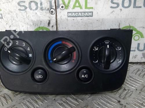 Commande Chauffage FORD FIESTA V (JH_, JD_) 1.6 TDCi (90 hp) 21816372