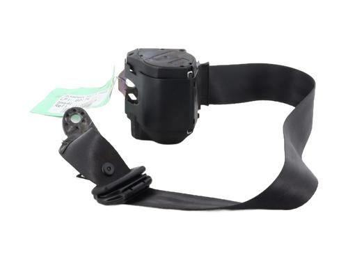 Venstre bak beltestrammer VW POLO IV (9N_, 9A_) 1.2 (60 hp) 28799647