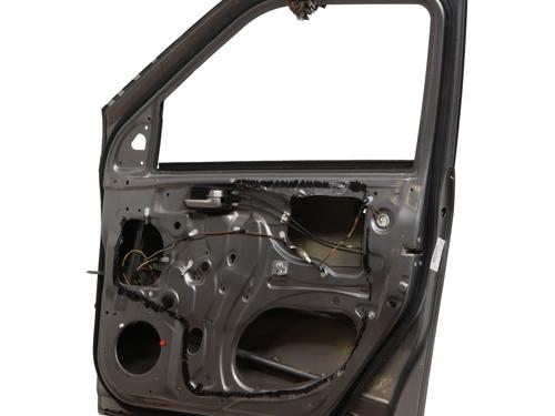 right-front-door-suzuki-swift-iii-mz-ez-2005-33186703 main image