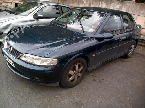 Left mirror OPEL VECTRA B (J96) 2.0 DTI 16V (F19) | BP20363205C26 