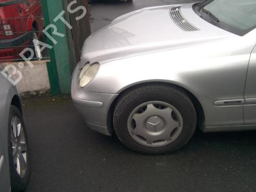 Front wiper motor MERCEDES-BENZ C-CLASS (W203) C 200 CDI (203.004) | BP21999844M29 