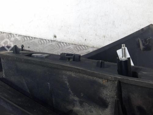 Used Left taillight Left taillight DACIA SANDERO 1.2 16V LPG (75 hp) 20354946 20354946