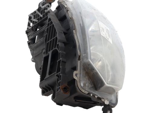 Used Right headlight Right headlight VW GOLF VI (5K1) 1.4 TSI (122 hp) 31818235 31818235