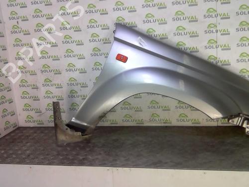 Used Right front fenders NISSAN X-TRAIL I (T30) 2.2 Di 4x4 (114 hp) 22000247
