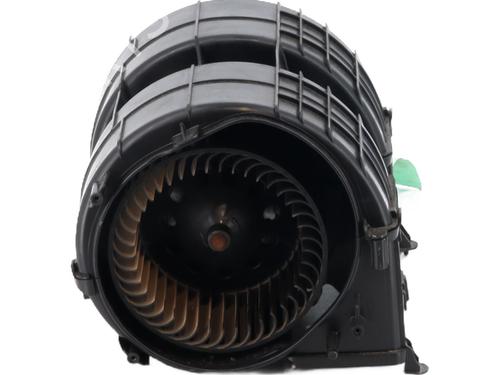Used Heater blower motor Heater blower motor RENAULT TRAFIC III Bus (JG_) 1.6 dCi 125 (JGMH) (125 hp) 29900755 29900755