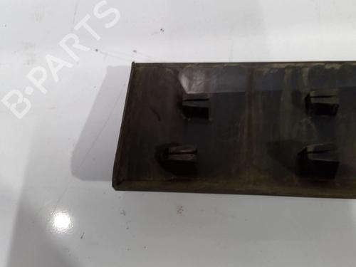 door-moulding-trim-renault-scenic-iii-jz01_-2008-2009-2010-2011-2012-2013-2014-2015-2016-32863801 main image