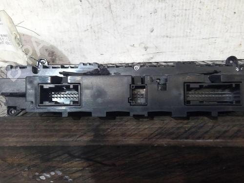 Used Climate control Climate control CITROËN C5 III (RD_) 1.6 HDi 110 (RD9HZC) (109 hp) 20356004 20356004