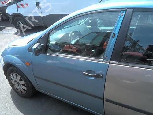 Left front door FORD FIESTA V (JH_, JD_) 1.4 TDCi | BP20354630C2 