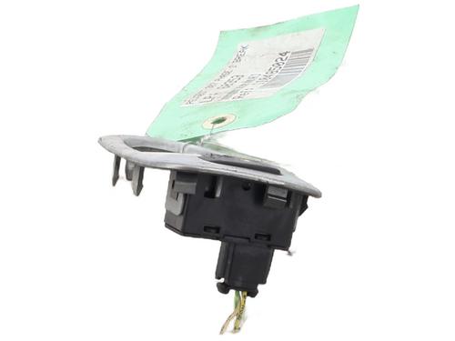 Right rear window switch PEUGEOT 307 Break (3E) 2.0 HDI 110 | BP28174928I28