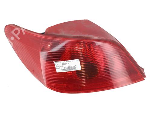 Feu arrière gauche PEUGEOT 307 (3A/C) 1.6 16V (109 hp) 33004580