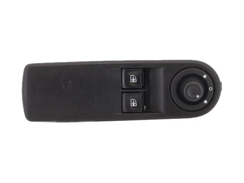 Fensterheberschalter links vorne für RENAULT CLIO IV (BH_) 1.5 dCi 75 (75 hp) 29612397
