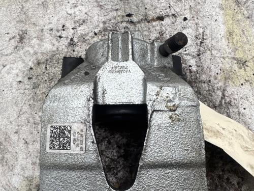 Left front brake caliper VW POLO VI (AW1, BZ1, AE1) 1.0 TSI | BP40440614M105 - Image 2