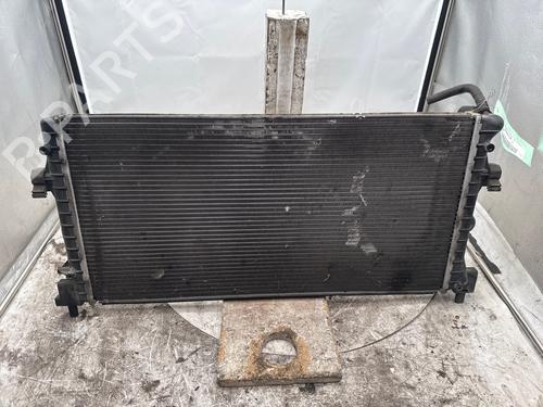 Used Water radiator Water radiator VW POLO V (6R1, 6C1) 1.6 TDI (75 hp) 38602921 38602921