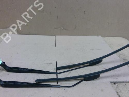 Bras d'essuie-glace avant SUZUKI SWIFT III (MZ, EZ) 1.5 (RS415, ZC21S) (102 hp) 31909738