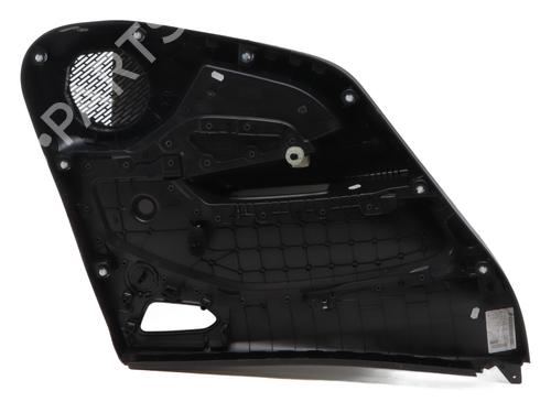 Forra trás direita Forra trás direita RENAULT CLIO V (B7_) 1.0 SCe 65 (B7MR) (65 hp) 33857475 33857475