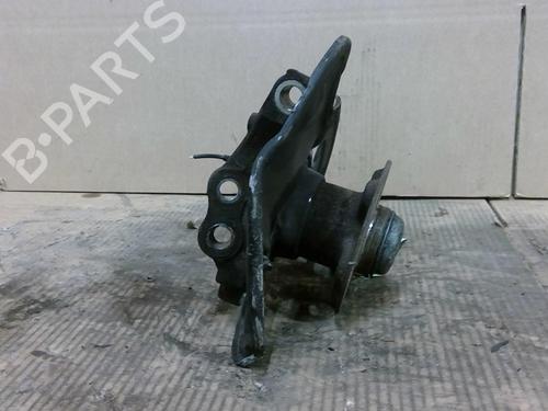 Used Left front steering knuckle Left front steering knuckle MERCEDES-BENZ C-CLASS (W204) C 200 CDI (204.001) (136 hp) 27501727 27501727