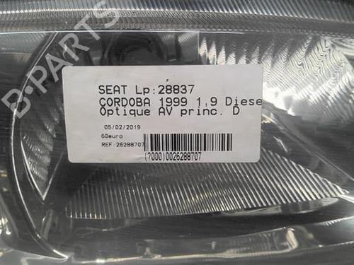 Used Right headlight Right headlight 22000233 22000233