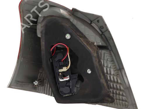Right taillight TOYOTA YARIS (_P9_) 1.4 D-4D (NLP90_, NLP90R) | BP28080077C35 