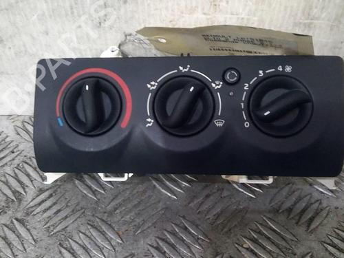 Used Climate control RENAULT CLIO II (BB_, CB_) 1.4 16V (B/CB0P, BB13) (98 hp) 20366581