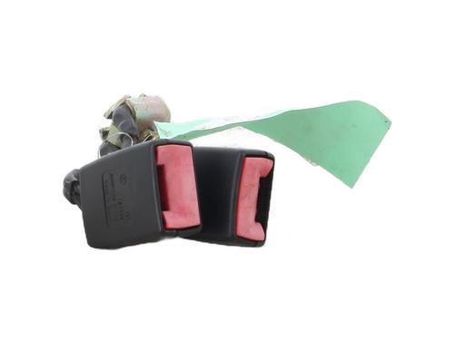 Used Seat buckle Seat buckle VW POLO IV (9N_, 9A_) 1.2 12V (64 hp) 26184937 26184937