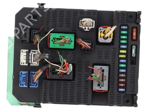 Used Fuse box Fuse box PEUGEOT 207 (WA_, WC_) 1.4 HDi (68 hp) 27304834 27304834