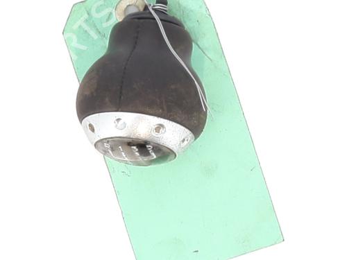 Gearknop Gearknop AUDI TT Roadster (8N9) 1.8 T (180 hp) 29196930 29196930