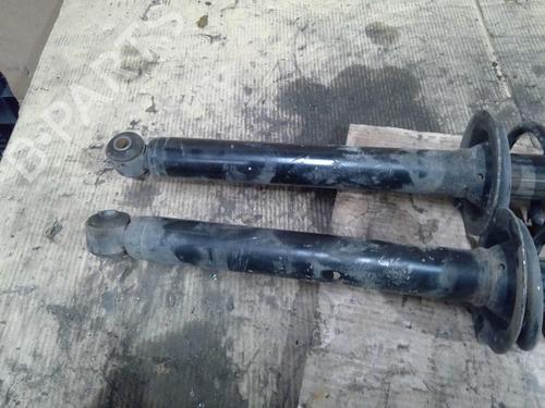 Used Right rear shock absorber Right rear shock absorber RENAULT TWINGO I (C06_) 1.2 16V (C060) (60 hp) 32021813 32021813