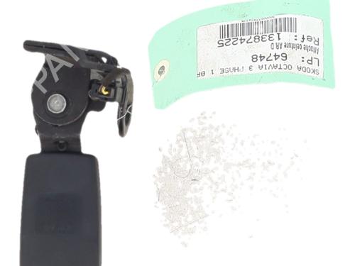 Used Seat buckle Seat buckle SKODA OCTAVIA III Combi (5E5, 5E6) 1.6 TDI (105 hp) 39957367 39957367