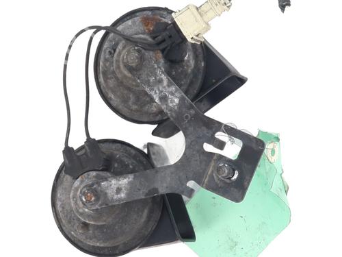 horn-renault-megane-iii-coupe-dz01_-2008-2009-2010-2011-2012-2013-2014-2015-2016-31301834 main image