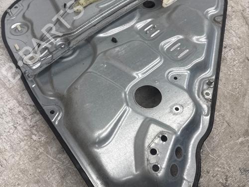 Used Rear right window mechanism Rear right window mechanism HYUNDAI i30 (FD) 1.6 CRDi (90 hp) 39986586 39986586
