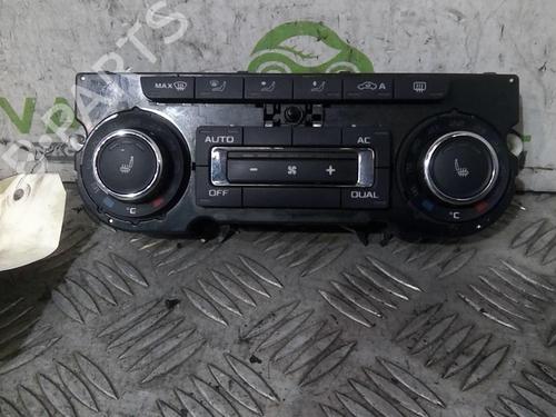 Used Climate control SKODA OCTAVIA II Combi (1Z5) 2.0 TDI 16V (136 hp) 20363875