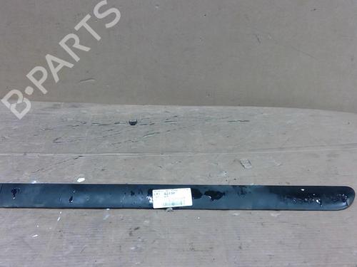 Used Door moulding trim PEUGEOT 307 (3A/C) 1.4 HDi (68 hp) 30878001