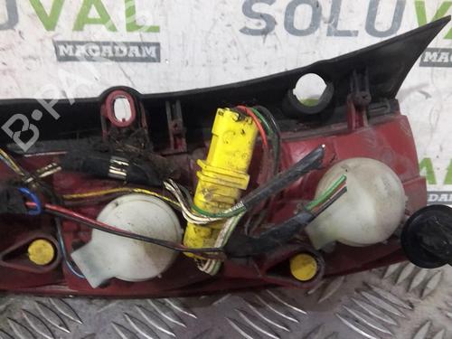 Used Left taillight Left taillight CITROËN C5 I Break (DE_) 2.2 HDi (DE4HXB, DE4HXE) (133 hp) 22004474 22004474