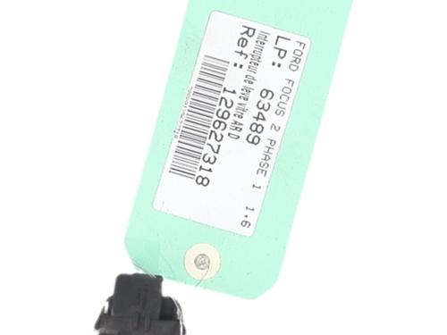 Højre bagtil elrude kontakt Højre bagtil elrude kontakt FORD FOCUS II (DA_, HCP, DP) [2004-2013] 37530898 37530898
