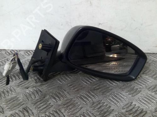Used Right mirror Right mirror 20367122 20367122