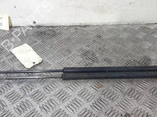 Used Tailgate lift support BMW 3 Touring (E91) 320 d (150 hp) 21556443