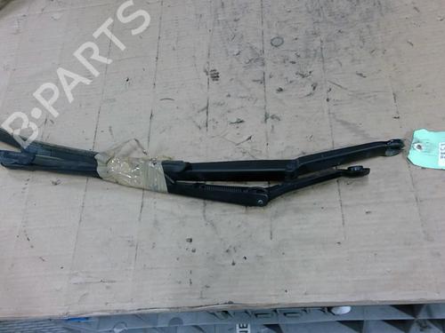 Used Front windshield wiper arm BMW 3 Touring (E46) 318 i (118 hp) 28026839