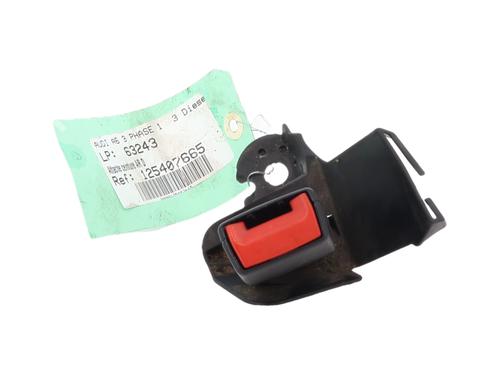 seat-buckle-audi-a6-c6-4f2-2004-2005-2006-2007-2008-2009-2010-2011-34501883 main image