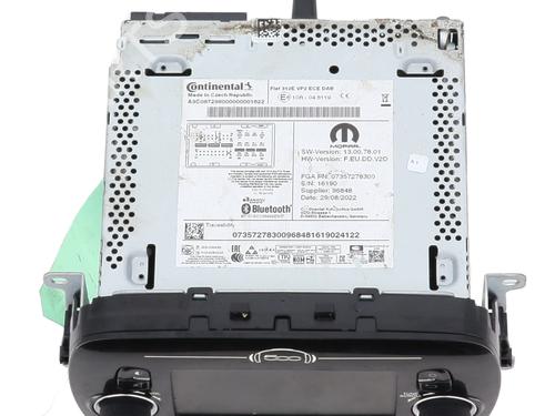 radio-fiat-500-312_-2007-23846749 main image