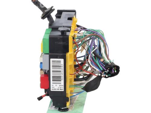 Used Fuse box Fuse box 37418659 37418659