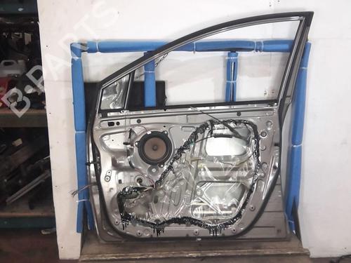 Right front door TOYOTA COROLLA Verso (ZER_, ZZE12_, R1_) 2.2 D-4D (AUR10_, AUR10R) | BP20359566C3