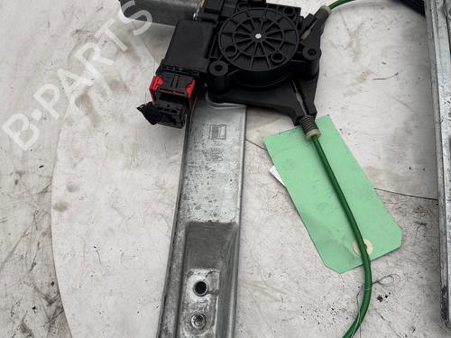front-right-window-mechanism-opel-corsa-d-s07-2006-2007-2008-2009-2010-2011-2012-2013-2014-2015-35903312 main image