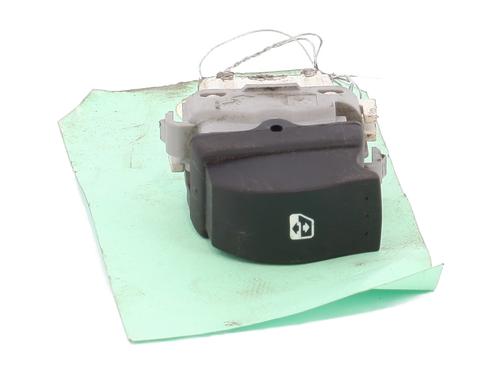Used Right rear window switch RENAULT MEGANE II (BM0/1_, CM0/1_) 1.6 16V (BM0C, CM0C) (113 hp) 29612373