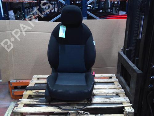 Right front seat PEUGEOT 208 I (CA_, CC_) 1.4 HDi | BP30327643C16