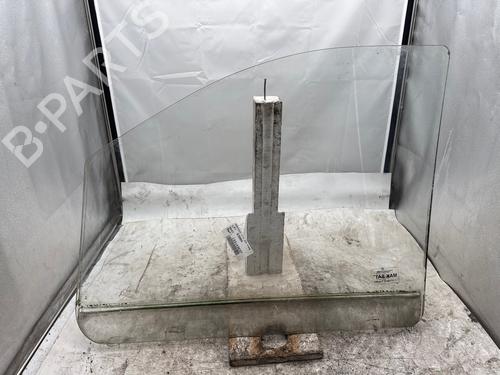 Used Front right door window Front right door window 39425710 39425710
